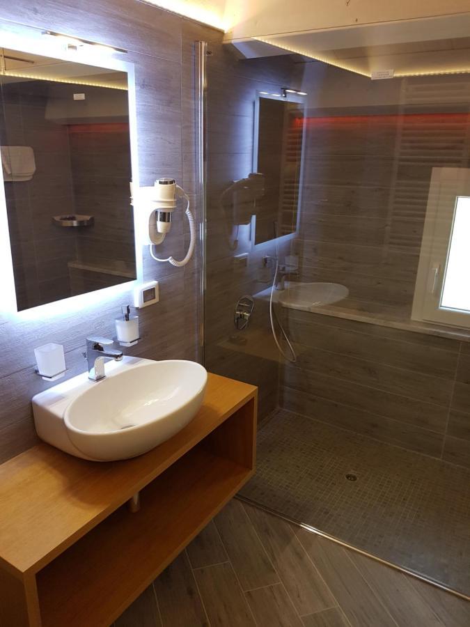 Hospitality Hotel Палермо Екстер'єр фото