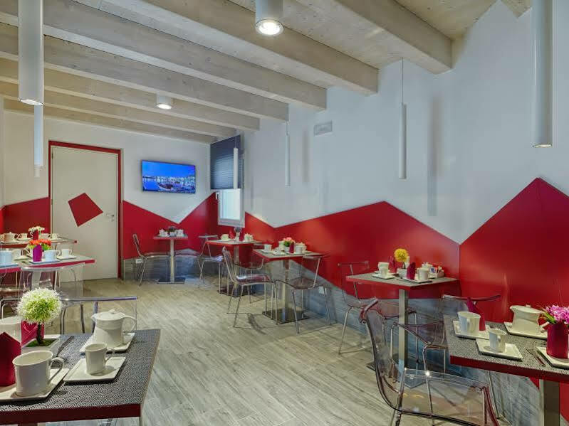 Hospitality Hotel Палермо Екстер'єр фото