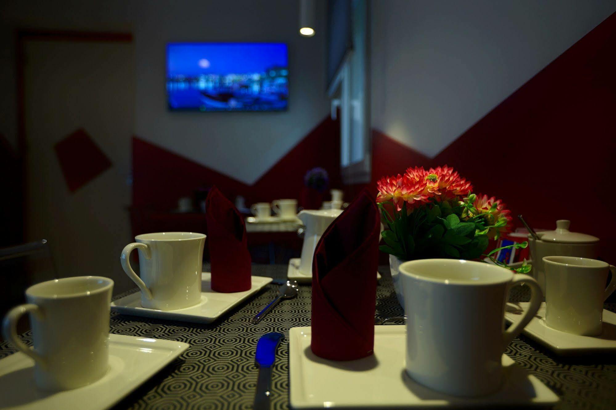 Hospitality Hotel Палермо Екстер'єр фото